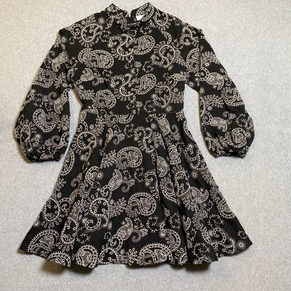 Lovelo Paisley Mini Dress Women's Small Black White Balloon Sleeve Mock Neck EUC